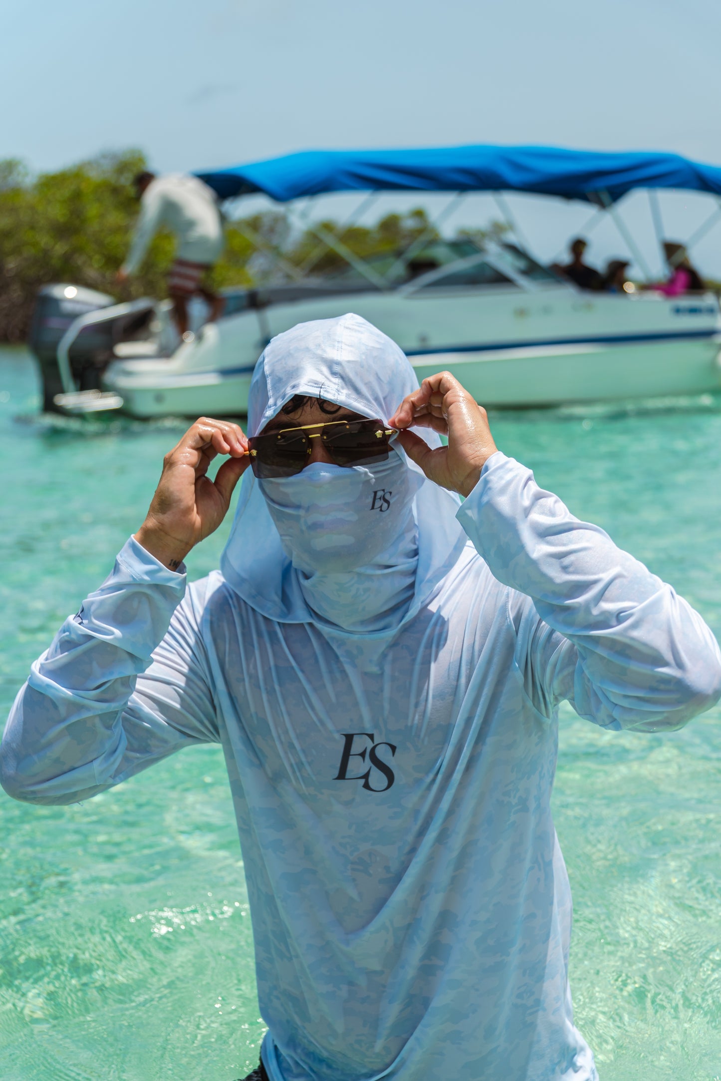 ES Coastal™ Hooded Rash Guard