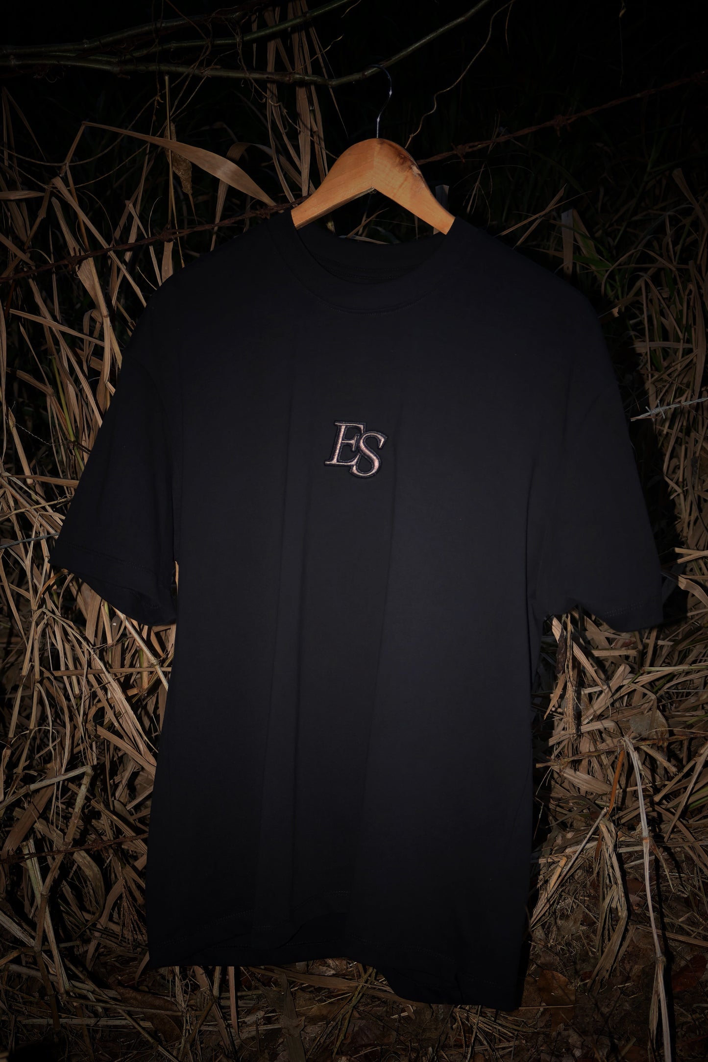 STAY EXCLUSIVE TEE - MATTE BLACK