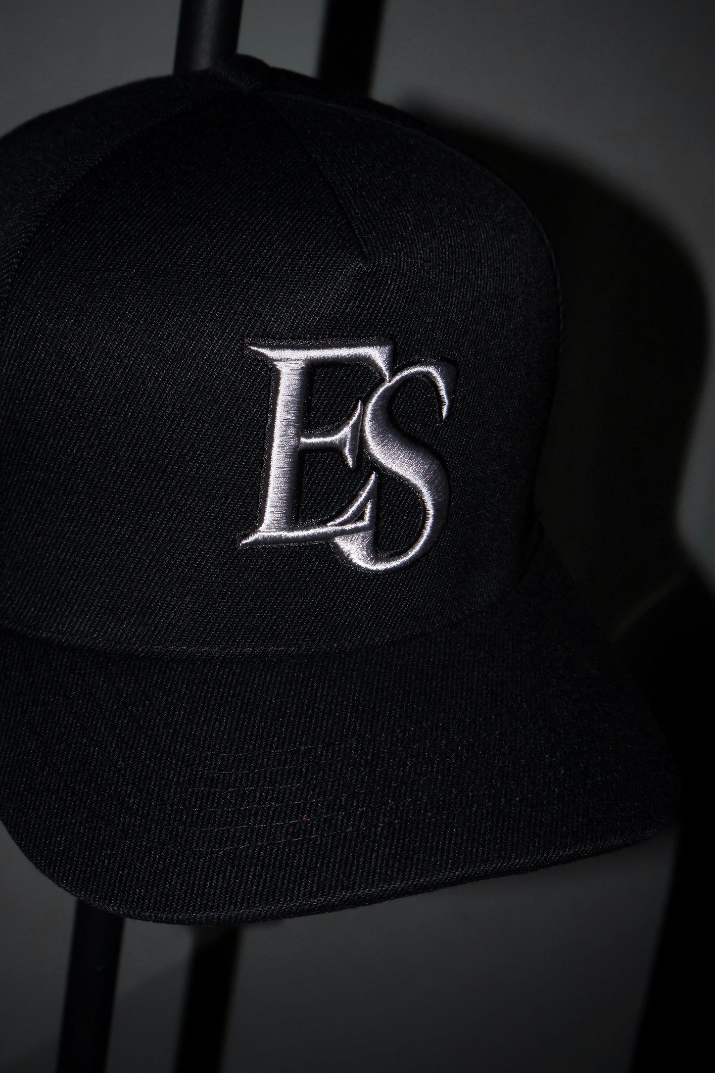 Exclusive OG Logo Snapback Black&Grey