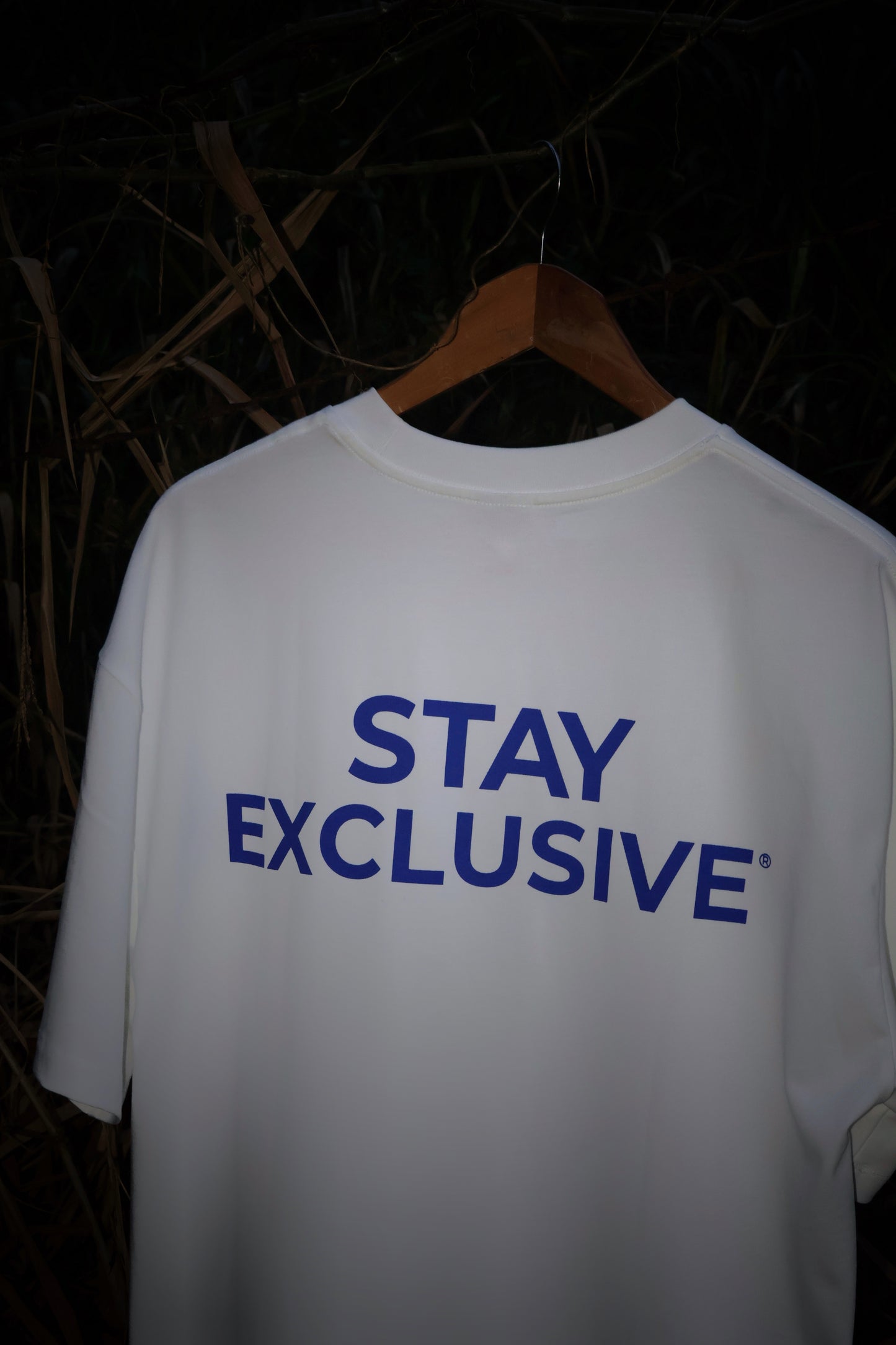 STAY EXCLUSIVE TEE - WHITE
